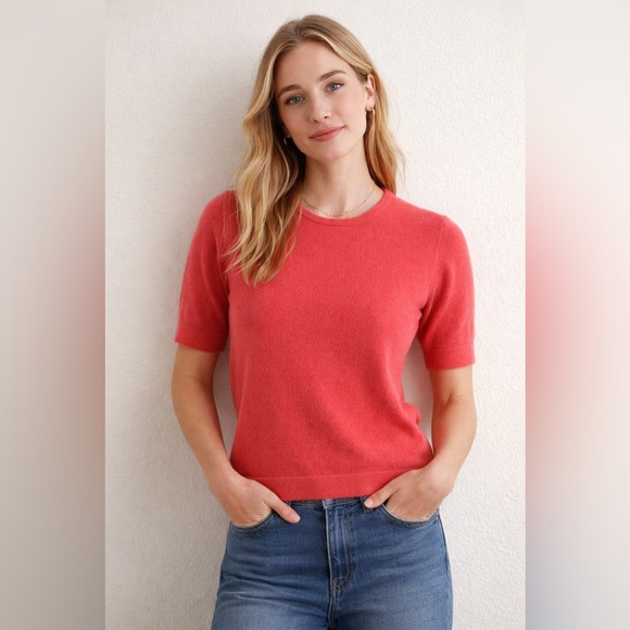 Bloomingdale's Sweaters - Bloomingdale's Sutton Studio Women’s 100% Cashmere Sweater Top Size M